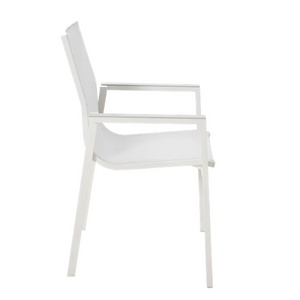 כיסא אוכל לחצר עם ידיות וגב מחובר לבן ODYSSEA